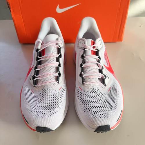 Nike Pegasus41 PRM女款白红色防滑耐磨透气低帮跑步鞋FD2723-109 - 图0