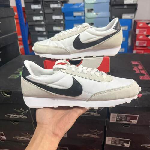 NIKE DAYBREAK 女子华夫经典复古低帮运动休闲鞋 CK2351-111 - 图1