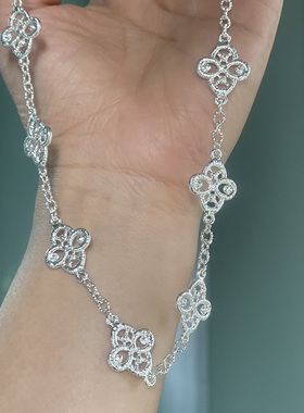 闪光蕾丝。镂空设计丝线刺绣质感银色项链优雅精致文艺高级风格