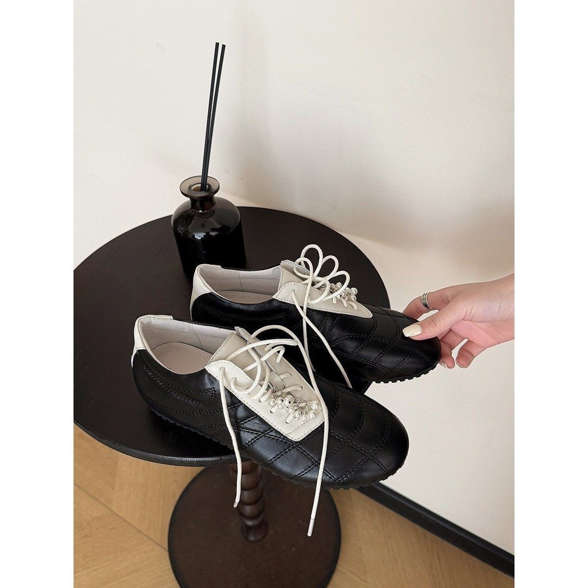 德训鞋女2026春季新款平底运动鞋韩版户外珍珠拼色登山休闲鞋潮,淘宝优惠券,粉丝福利购,淘宝优惠卷