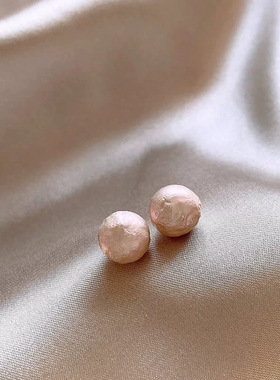 雪花纹仿珍珠10mm睡觉不摘耳钉