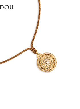 AJIDOU阿吉豆项链女款金色设计感锁骨链长颈链