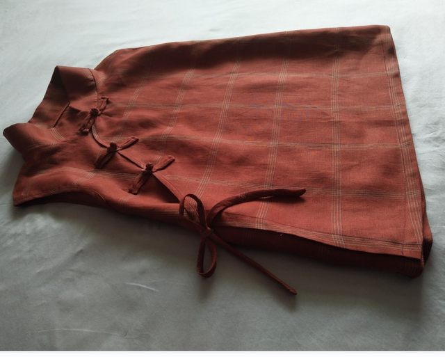 Clearance Qingchen original spring and summer stand-up collar plate-button pure linen plaid shirt women's sleeveless vest slanted shirt tea suit