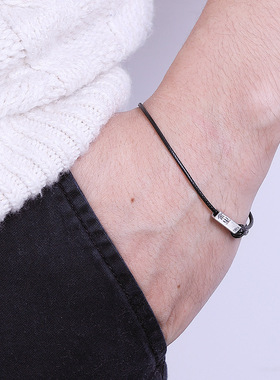 小众余生是你定情信物红绳手链