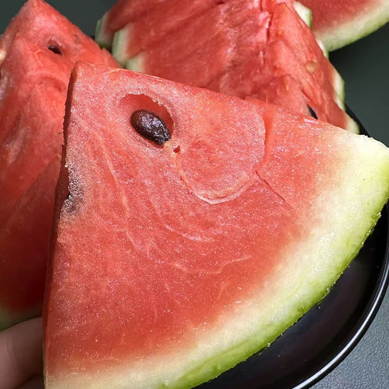 【包熟包甜】正宗越南黑美人西瓜沙甜多汁热带水果新鲜应季整箱,淘宝优惠券,粉丝福利购,淘宝优惠卷