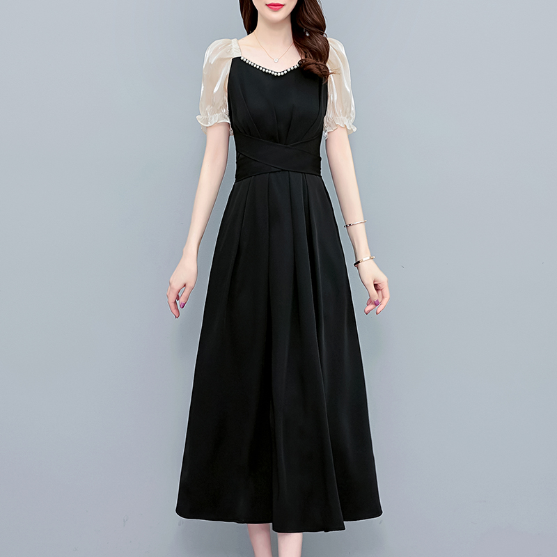 黑色连衣裙女夏季法式遮肚显瘦长款裙子高级感泡泡袖海边度假长裙