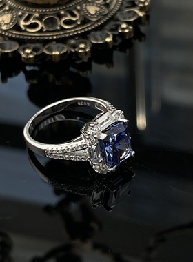 3克拉坦桑紫轻奢大气高级感钻戒