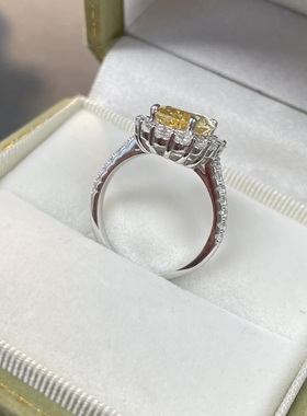 s925纯银椭圆6克拉冰花切戒指