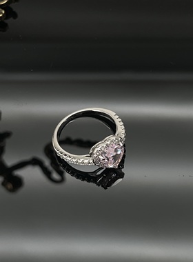 1克拉心形培育粉钻纯银戒指