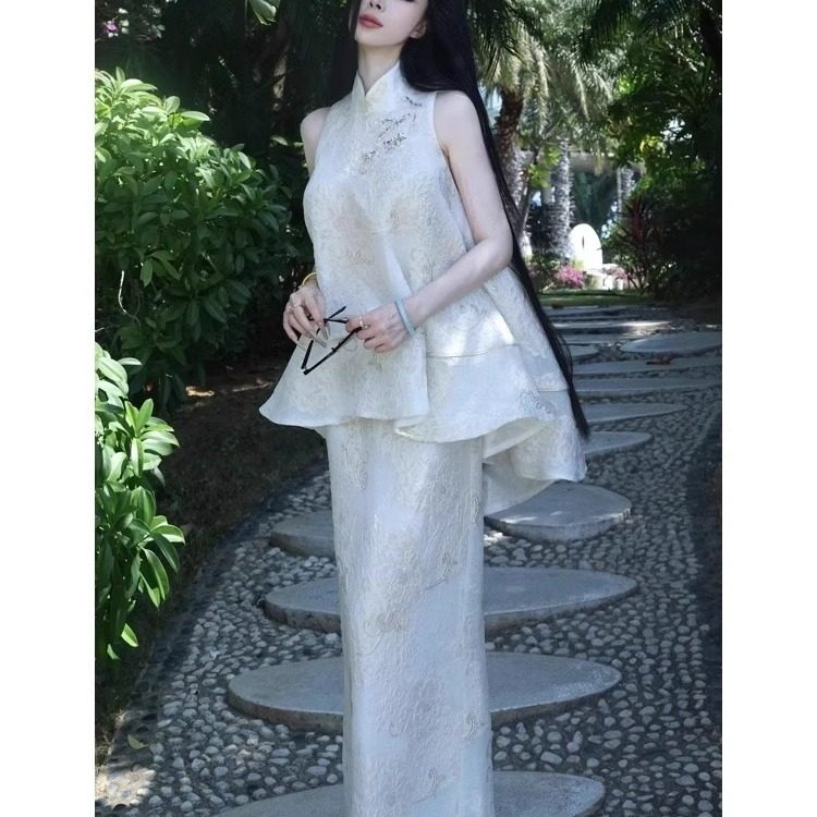 新中式国风穿搭一整套轻奢高级感小香风白色上衣半身裙套装女夏季,淘宝优惠券,粉丝福利购,淘宝优惠卷
