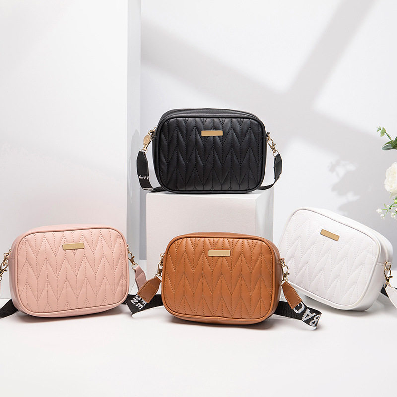 通勤时尚小方包新款斜挎包女士休闲手机包轻便单肩斜挎日常拉链包,淘宝优惠券,粉丝福利购,淘宝优惠卷