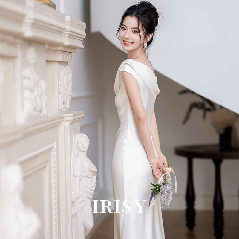 IRISY 「棠梨」白色缎面订婚礼服女高级感晨袍绝美气质领证小白裙,淘宝优惠券,粉丝福利购,淘宝优惠卷