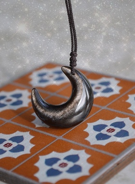 银曜石月亮  情侣款  天然银曜石   酷萌月亮项链吊坠毛衣链男女