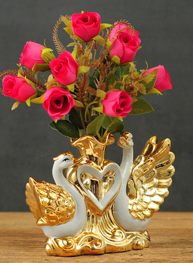 工厂直供天鹅摆件结婚礼物陶瓷家居装饰品电视柜酒柜客厅创意