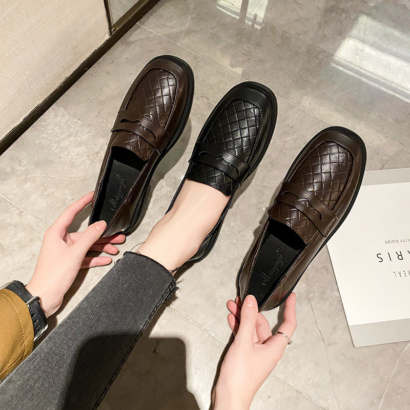 英伦风小皮鞋女2026春季新款平底软皮jk单鞋乐福鞋大码女鞋41到43,淘宝优惠券,粉丝福利购,淘宝优惠卷