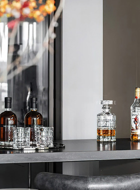 样板间酒柜装饰酒摆件