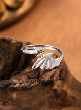 复古蝙蝠箭头不锈钢戒指