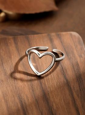 爱心马蹄扣蕾丝钛钢戒指女