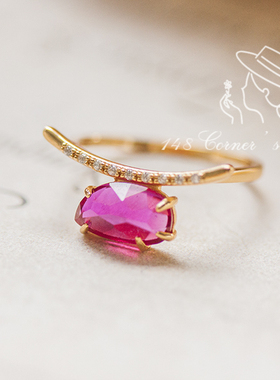 日系红刚玉纯银微笑戒指