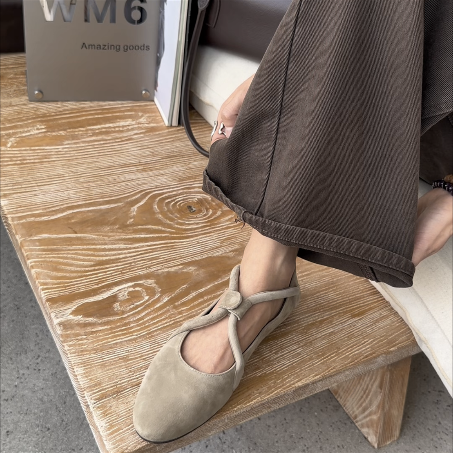 WM6女鞋2026春新款欧货真皮磨砂皮低跟平底浅口奶奶单鞋玛丽珍鞋,淘宝优惠券,粉丝福利购,淘宝优惠卷