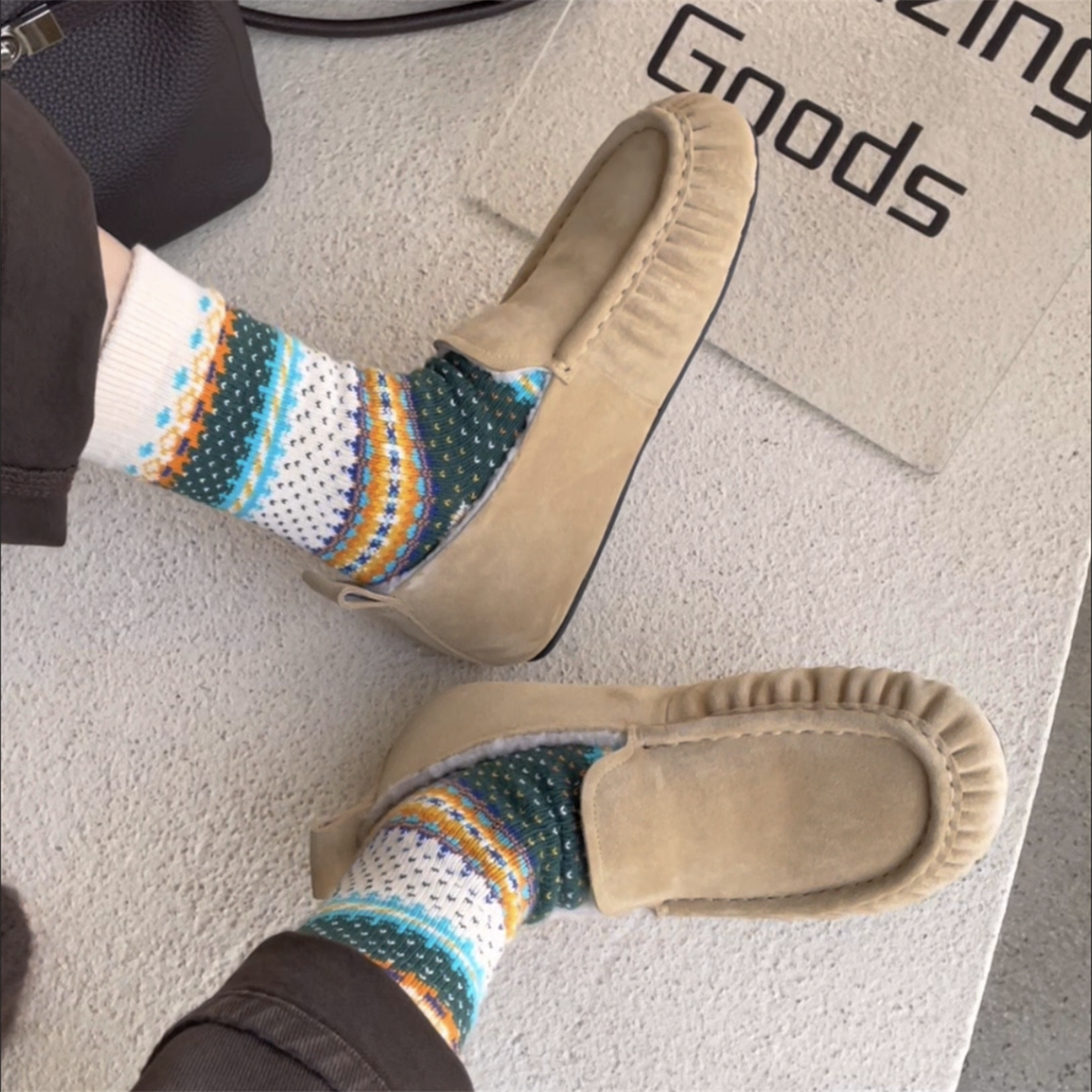 WM6女鞋2025冬新款欧货真皮羊毛加绒保暖棉鞋一脚蹬平底玛丽珍鞋 - 图2