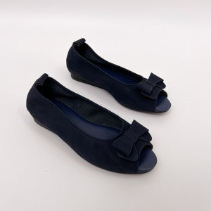 柜雅氏女鞋柔软舒适真皮平底单鞋软面软底鞋子磨砂蝴蝶结鱼嘴凉鞋