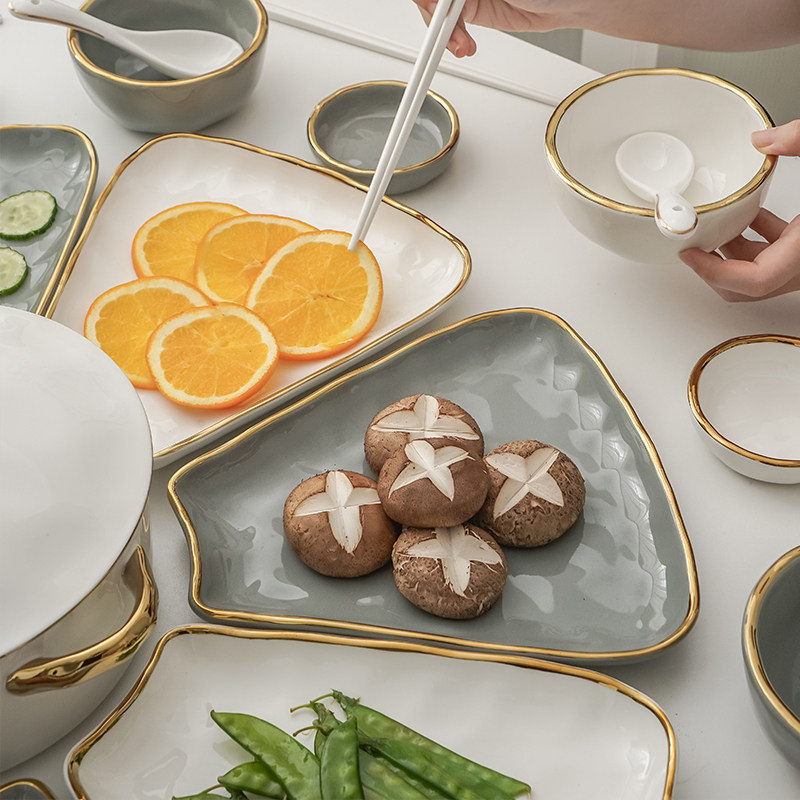 年夜饭团圆拼盘餐具组合过年盘子菜盘2023新款家用碗碟套装轻奢