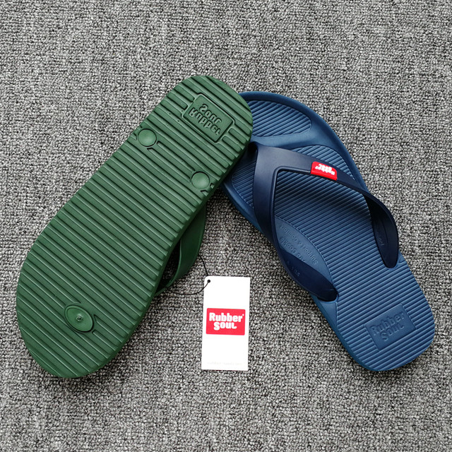 Latex flip-flops imported from Thailand are waterproof and non-slip
