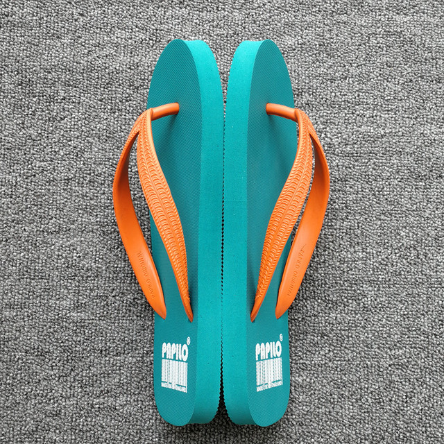 Rubber flip-flops imported from Thailand
