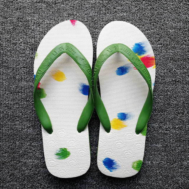 Crab brand rubber flip-flops imported from Thailand