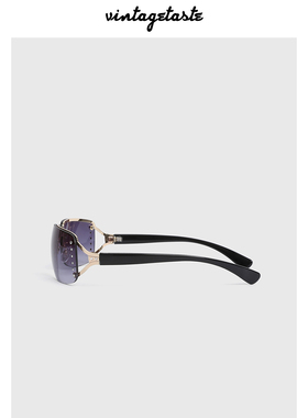 静谧深蓝黑辣妹风格墨镜