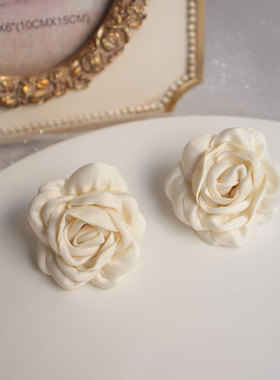 优雅气质香槟色花朵珍珠锁骨链