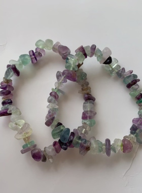 天然彩萤石碎石手链弹力皮筋手串波西米亚风简约时尚水晶饰品