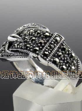 镶嵌马克赛石复古风腰带扣尾戒