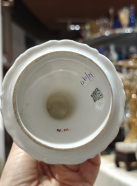 法国利摩日手绘鎏金烛台一对