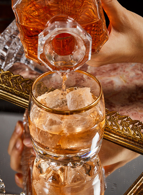 威士忌ins洋酒欧式风中古摆件