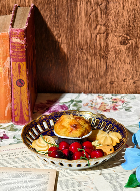 赏盘ins宫廷风镂空陶瓷鎏金挂盘