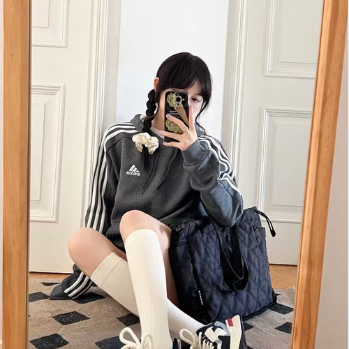 Adidas阿迪达斯正品秋季2026爆款经典三条杠运动百搭复古休闲卫衣 - 图3