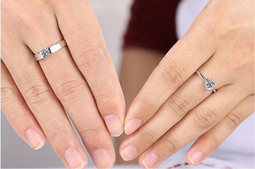 日韩婚礼一克拉婚戒男女情侣戒指一对结婚对戒仿真开口可调节戒子 日韩婚礼一克拉婚戒男女情侣戒指一对结婚对戒仿真开口可调节戒子