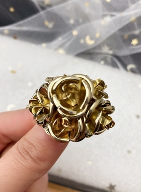 树脂戒指弹力花朵简约百搭时尚