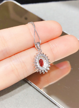女925银小巧款石榴石吊坠