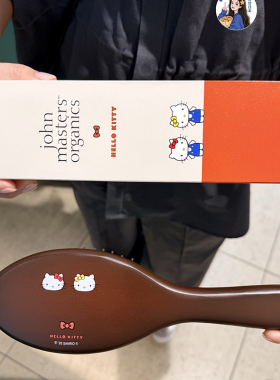 上新～日本专柜约翰大师与 Hellokitty联名猪鬓毛梳子再发售～