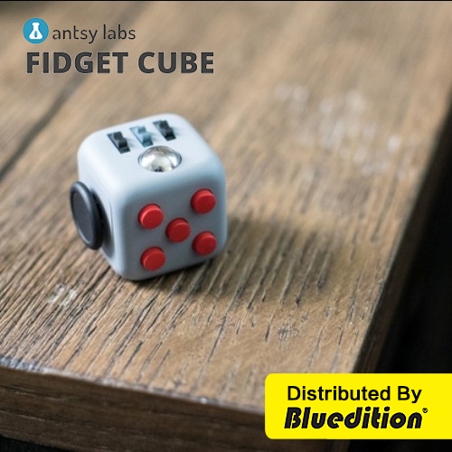 原装绝版fidget cube减压魔方解压骰子神器成人无聊焦虑发泄玩具 - 图1