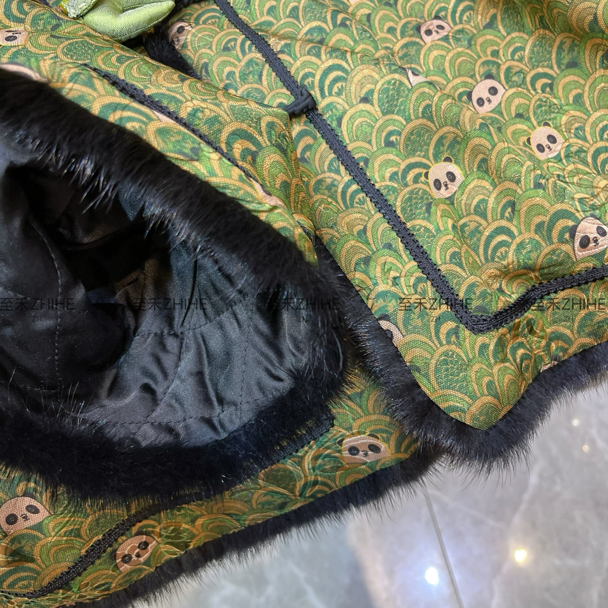 MOM冬上新新中式人丝香云纱拼水貂毛熊猫加棉短外套t1625 - 图2