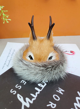 鄂伦春族狍角帽模型摆件纪念品