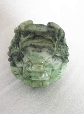 南阳皮带扣雕刻龙头玉饰品