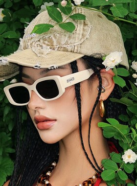 白色墨镜女款高级感2026新款Y2K辣妹街拍防紫外线近视太阳眼镜