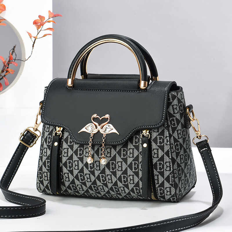 专柜正品新款法式女包时尚手提包轻奢印花单肩斜跨包小香风女士包,淘宝优惠券,粉丝福利购,淘宝优惠卷