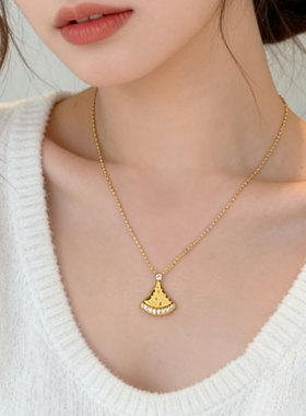 小众精致微镶锆石扇形百搭项链