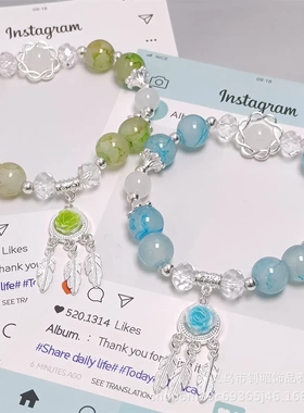 2025年冬季新款玫瑰羽毛水墨串珠手链ins简约高级感甜美闺蜜手串